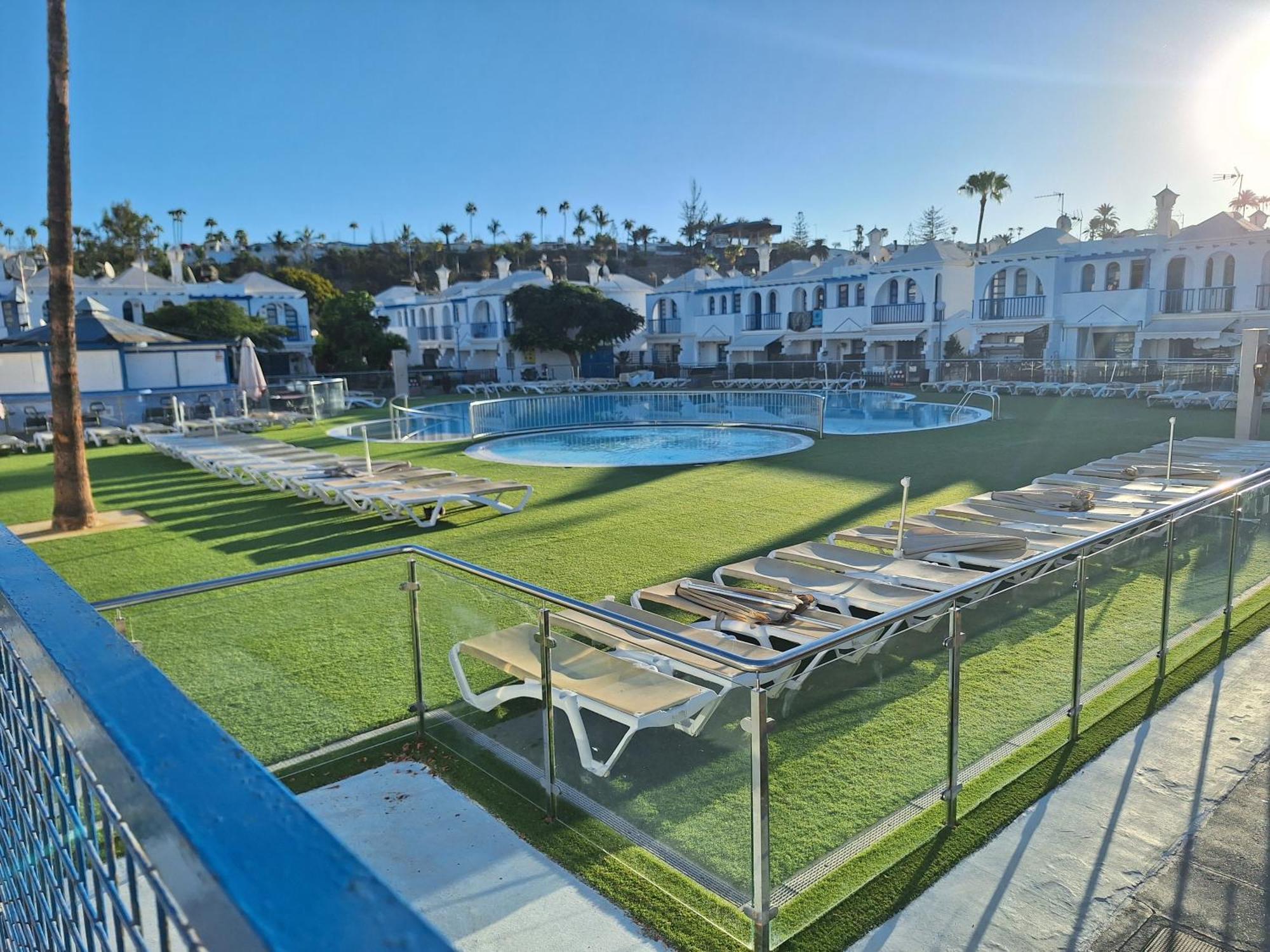 Poolfront Bungalow Playa del Inglés Kültér fotó